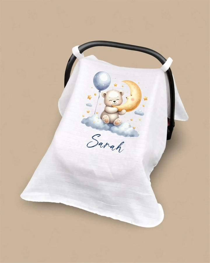 Gepersonaliseerde hydrofiele zonnekap voor autostoel met teddybeer en naam Sarah.