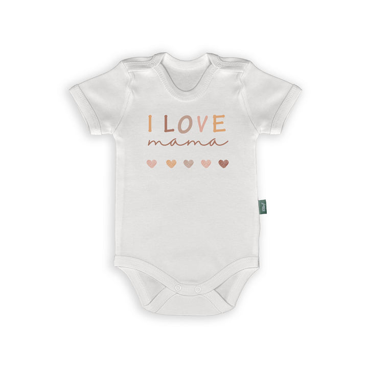 Rompertje met de tekst 'I LOVE mama' in zachte aardetinten, perfect als Moederdagcadeau.