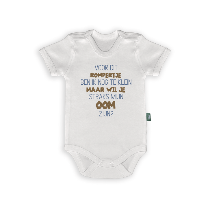 Wit rompertje met tekst voor baby: "Wil je straks mijn Oom zijn?" Originele zwangerschapsaankondiging.